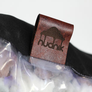 nudnik_transppillow_detail1.jpg