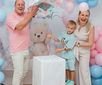 vecteezy_colorful-baby-shower-party-phot
