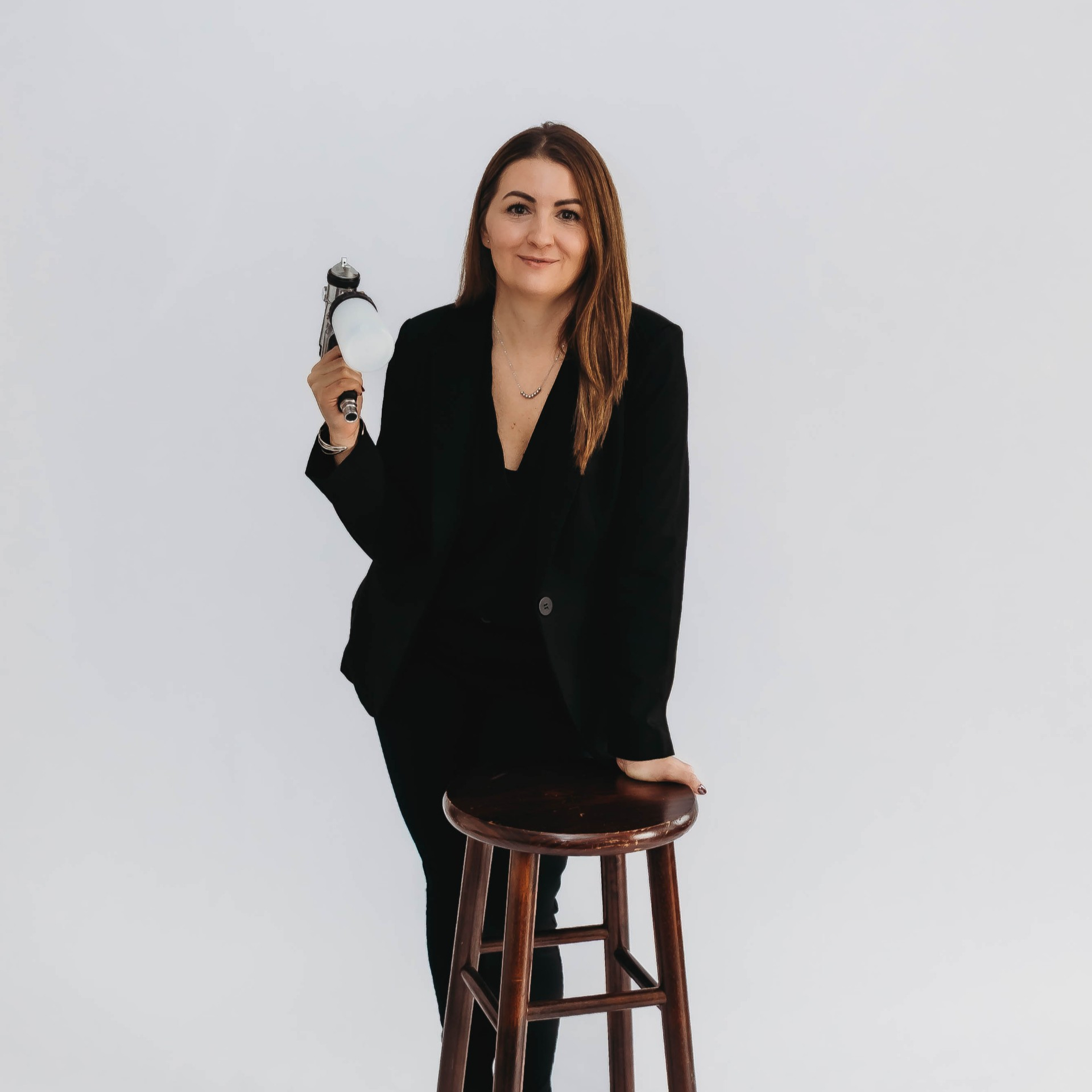 Writer: The Perfect Glow Brentwood