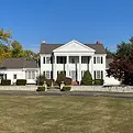 Relaxing Vineyard Estate near The Eden in Hoagland, Indiana