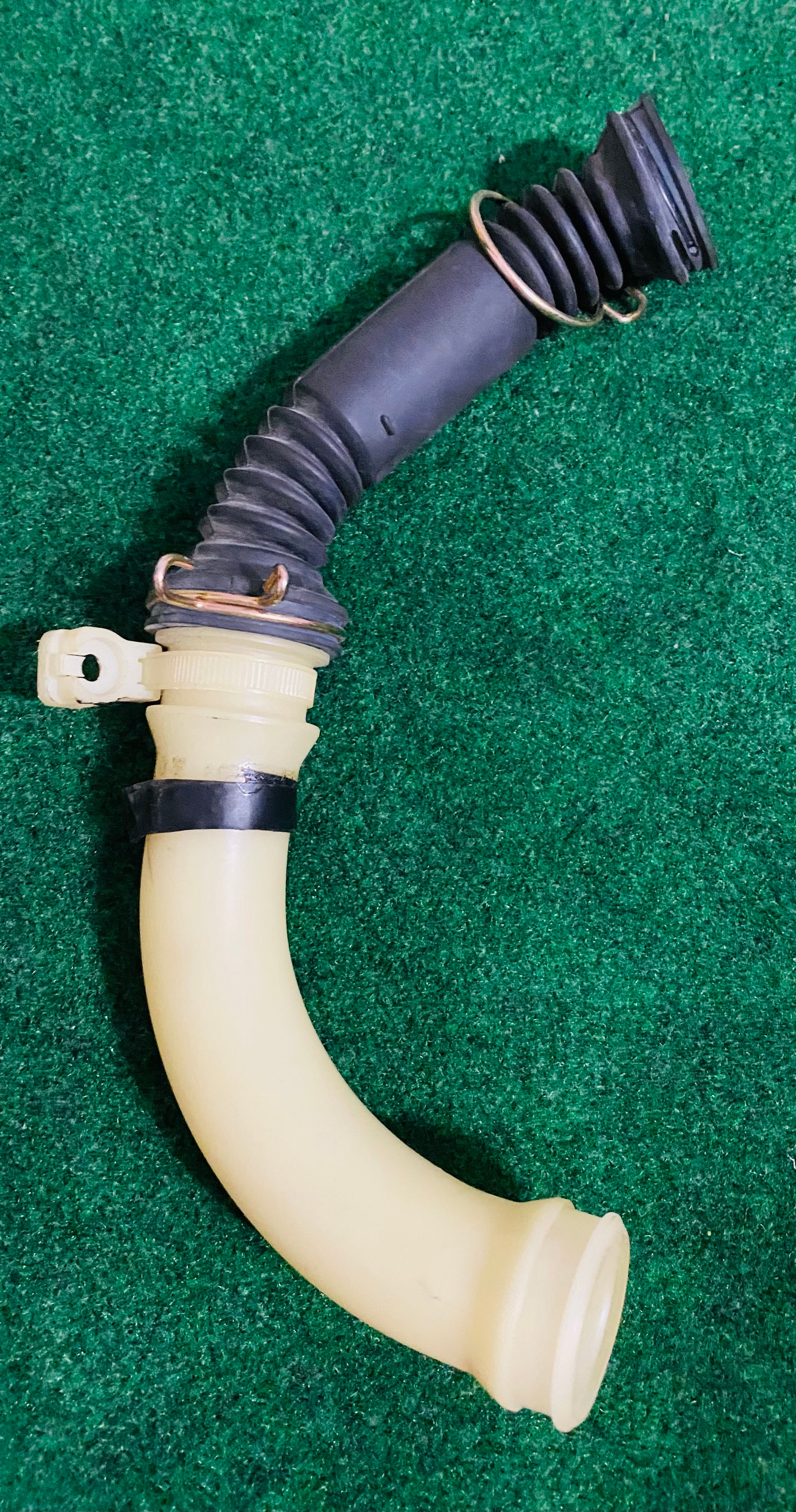 MR191381 Filler Tube Mitsubishi