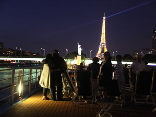 Save on 14 night Paris river cruise to Bordeaux, including Normandy