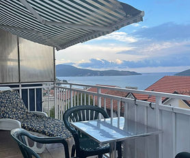 Igalo, Herceg Novi'de Deniz Manzaralı 4 Yatak Odalı Ev