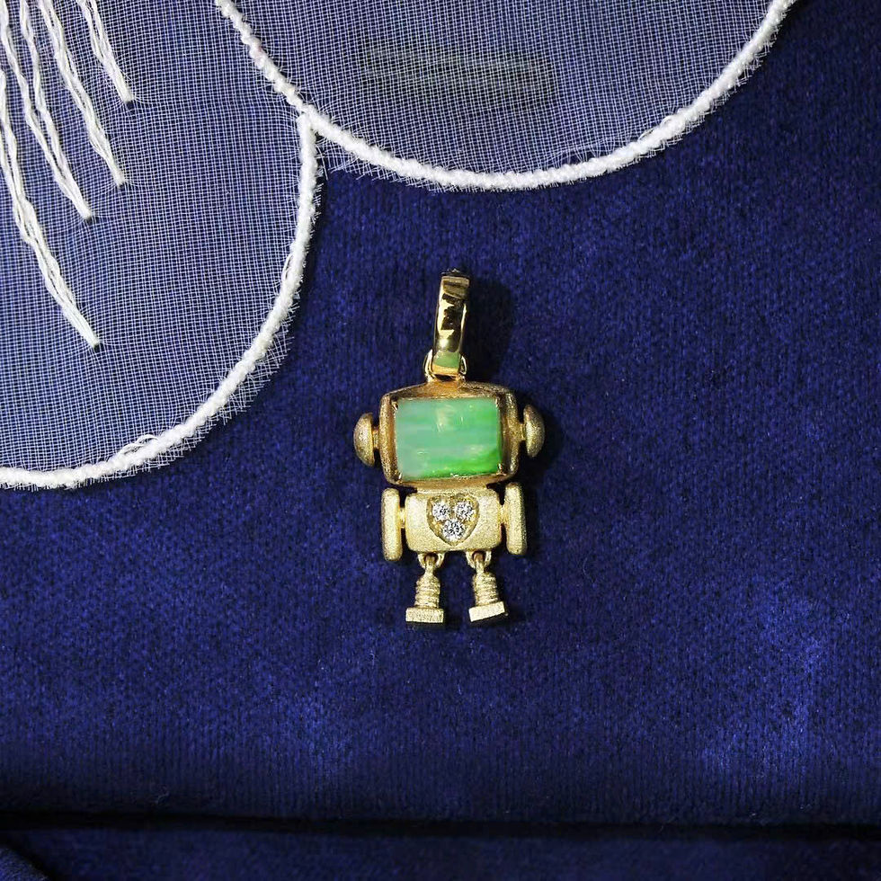 Mặt dây chuyền Robot ngọc Jadeite A vàng 18K