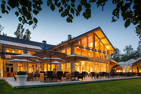 restaurant-dyba-na-dache-by-night.jpg