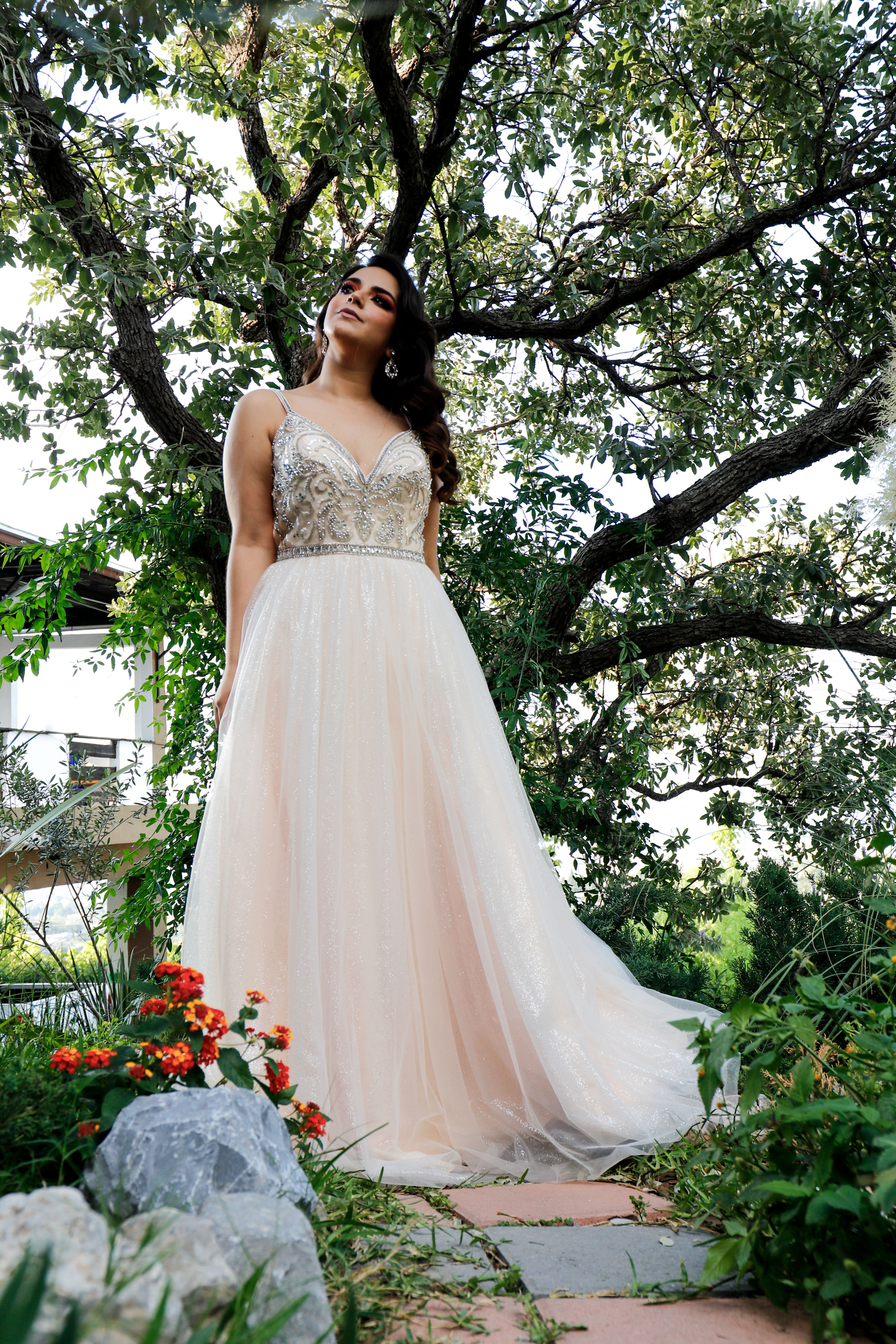 CORTE PRINCESA TUL CON BRILLOS PEDRERIA EN TOP