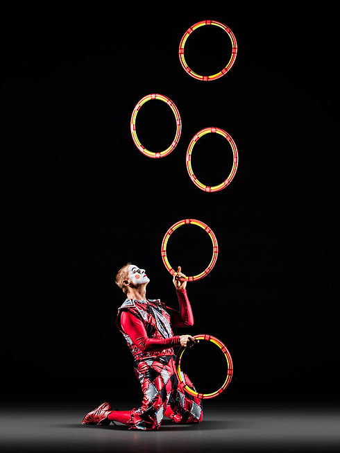 Juggler Red Harlequin.jpg