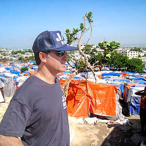 david perez assisting hurricane survivors
