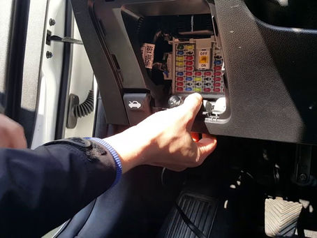 Szukanie lokalizatorów GPS – jak wykryć śledzenie osoby lub pojazdu? Dolnośląskie, Wielkopolskie i Lubuskie