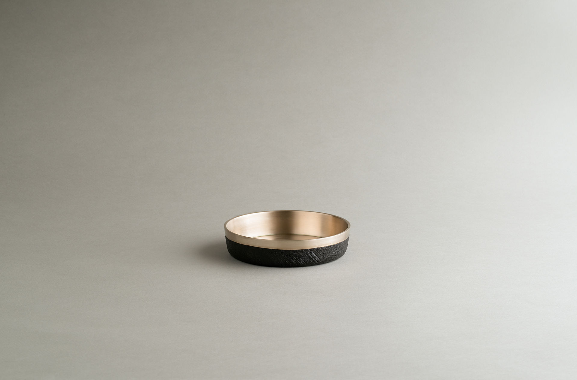 damoon_newmoon_small_dish.jpg