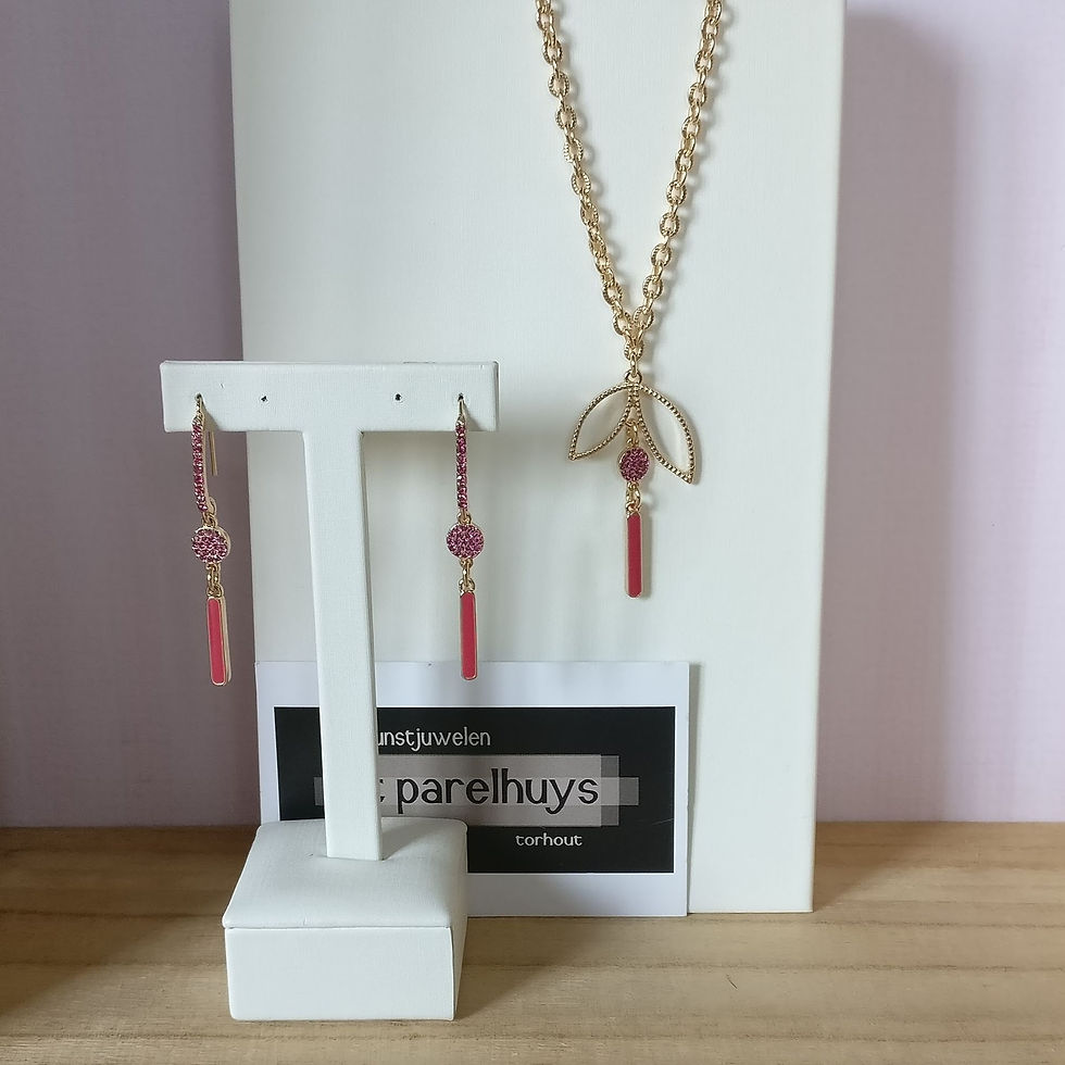 Thumbnail: Ketting vleugel donkerroze crystal/email