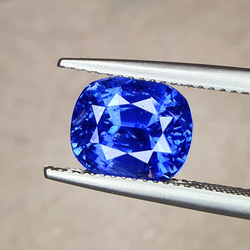 縮圖：Certified 5.37 Carat Natural Blue Sapphire – Sri Lanka Origin | Ideal for Fine Jewelry & Engagement Rings.