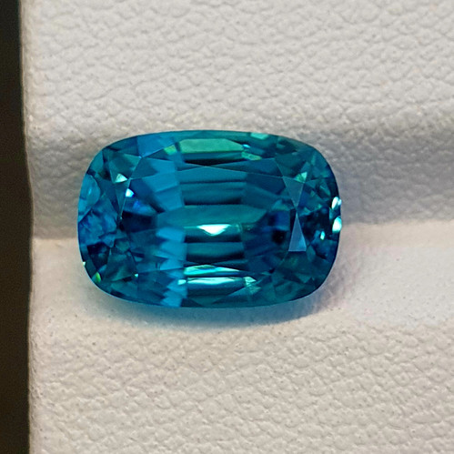 Zircon Naturel Bleu Du Cambodge - 3.05 Carats - Forme Ovale - Traité Thermiquement (H) - Neuf Sans Emballage
