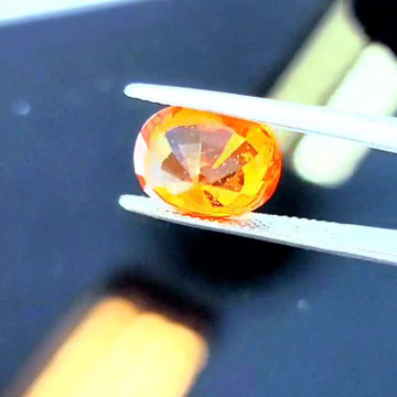 サムネイル： Premium 10.52 ct Natural Spessartite Garnet top fanta color from Namibia