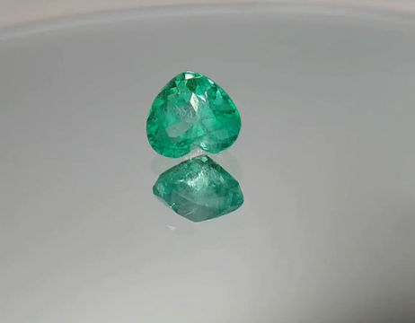 2.28 carat Certified Natural Colombian Emerald green heart shape gemstone