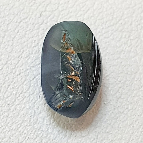 ユニークな色の変化と明確な目の完全な強力な色の変化を持つ ユニークな色の変化と明確な目の完全な強力な色の変化を持つ