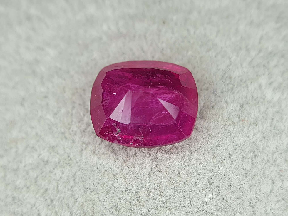 Miniatyrbild: 2.87 ct Unheated Natural Ruby Red 8.8 x 7.5 x 4.7 mm cushion cut Gemstone