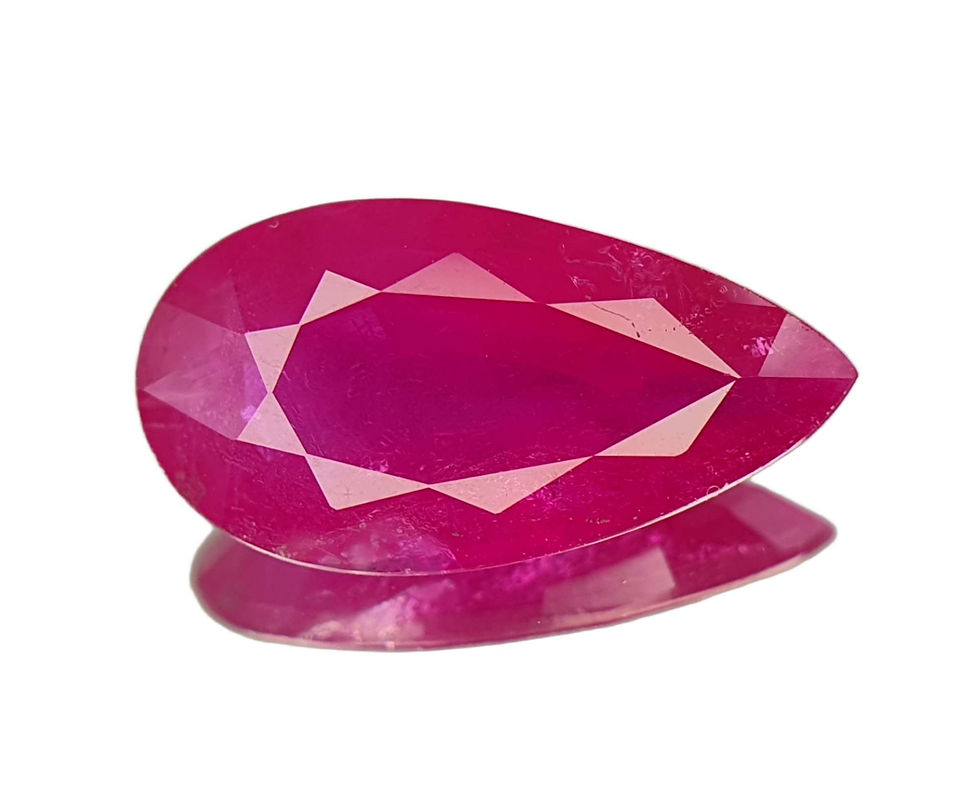 섬네일: 8.26 ct Natural Burmese Ruby, Colombian Emerald pear shape pair Gemstones