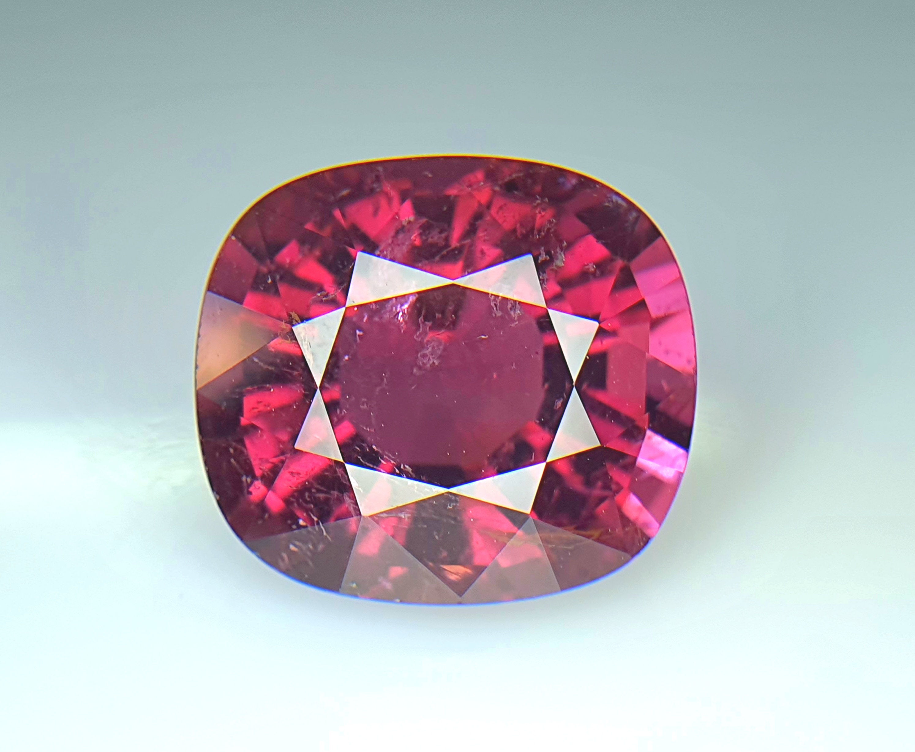 10.77 Ct Natural Rubellite Tourmaline Loose gemstone from Nigeria