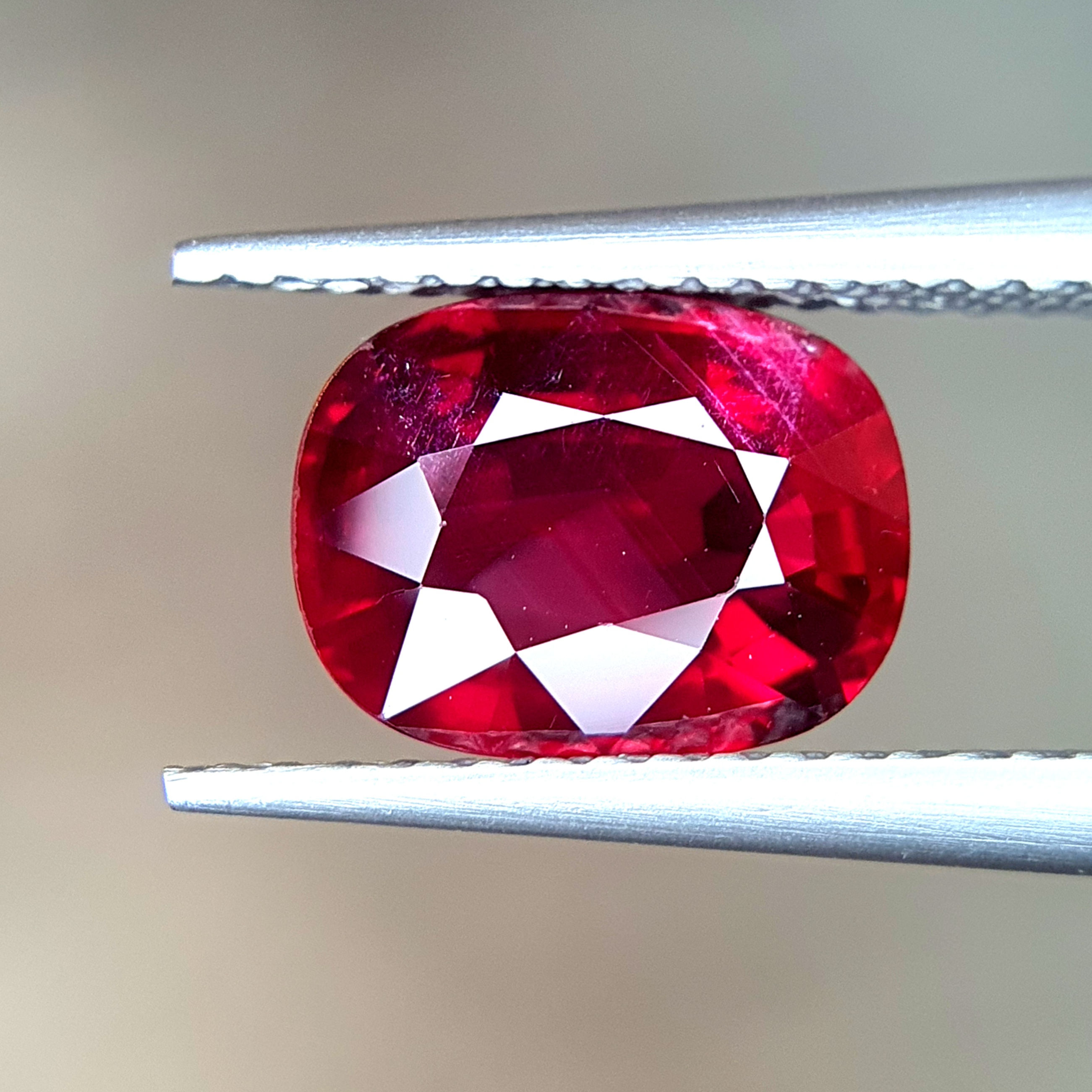 3.15 ct No Heat Natural Ruby Red, cushion from Mozambique luxury ring, jewelry