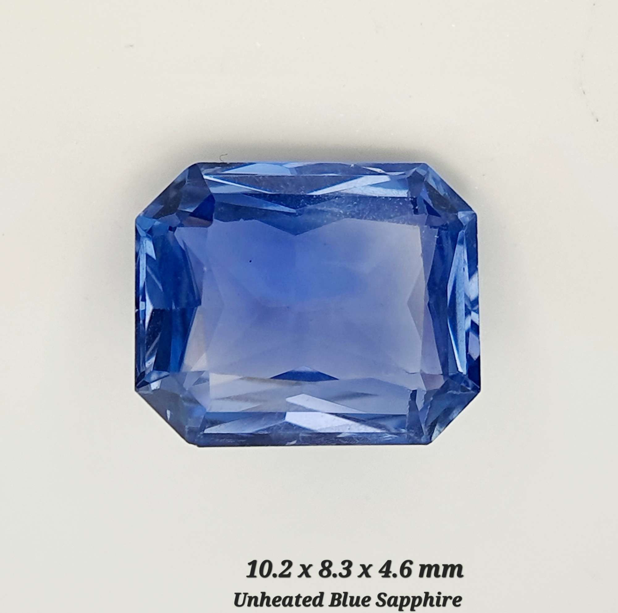 4.38 Cts Unheated Natural Blue Sapphire octagon loose gemstone