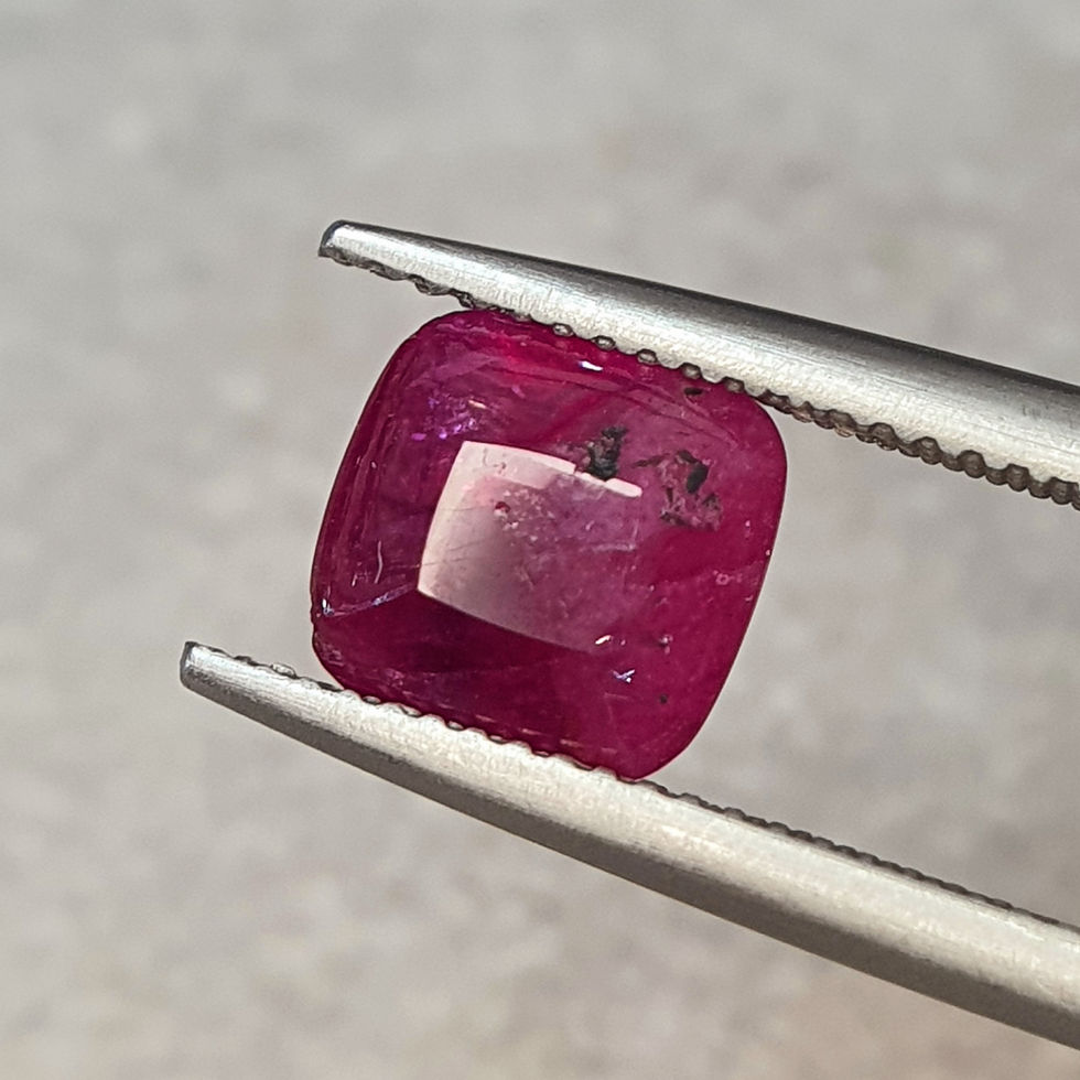 Miniatura: 4.05 Ct Naural Ruby Unheated Red color Sugarloaf 8.4 x 8.3 Gemstone