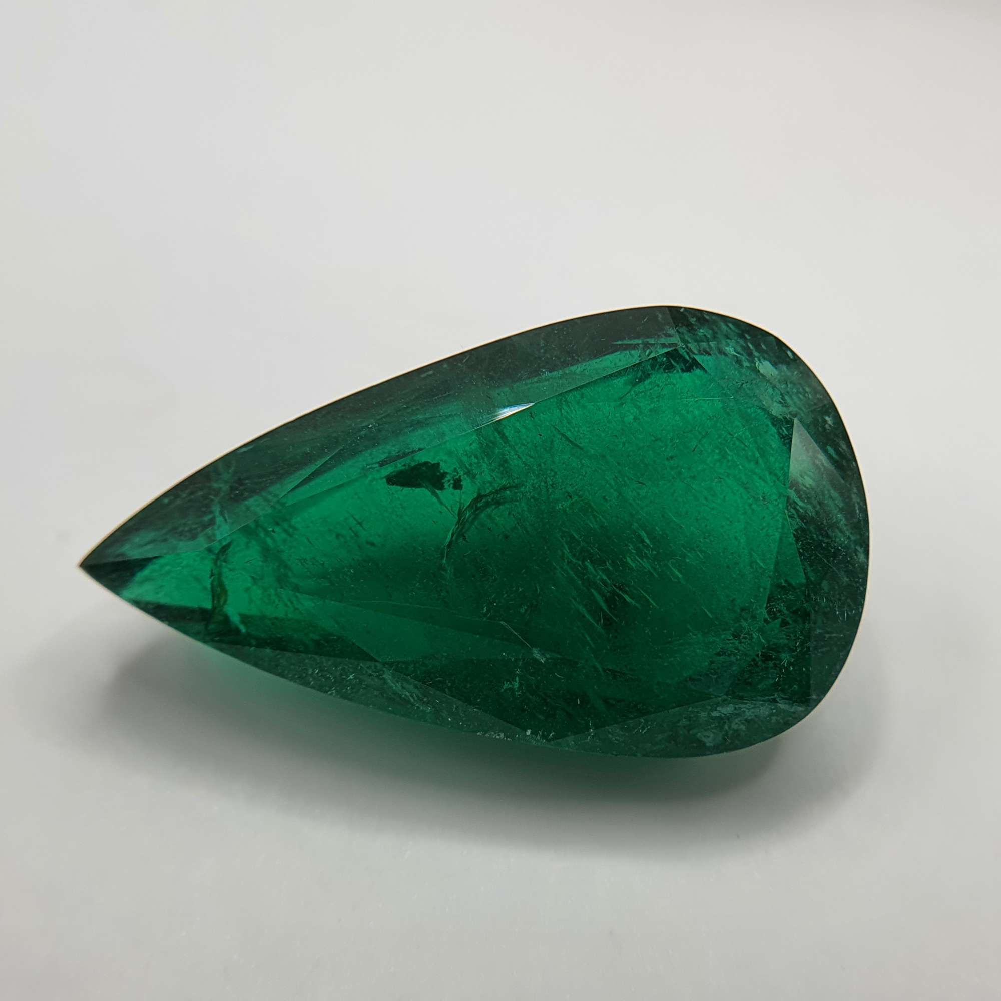 37.50 ct Natural Emerald vivid green minor pear shape gemstone from Zambia