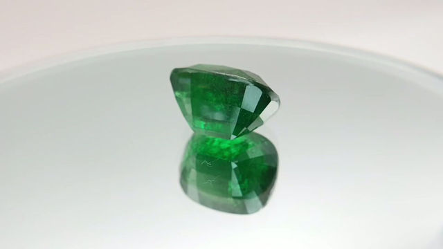 21.17 ct Natural Tsavorite Garnet cushion cut no heat gemstone