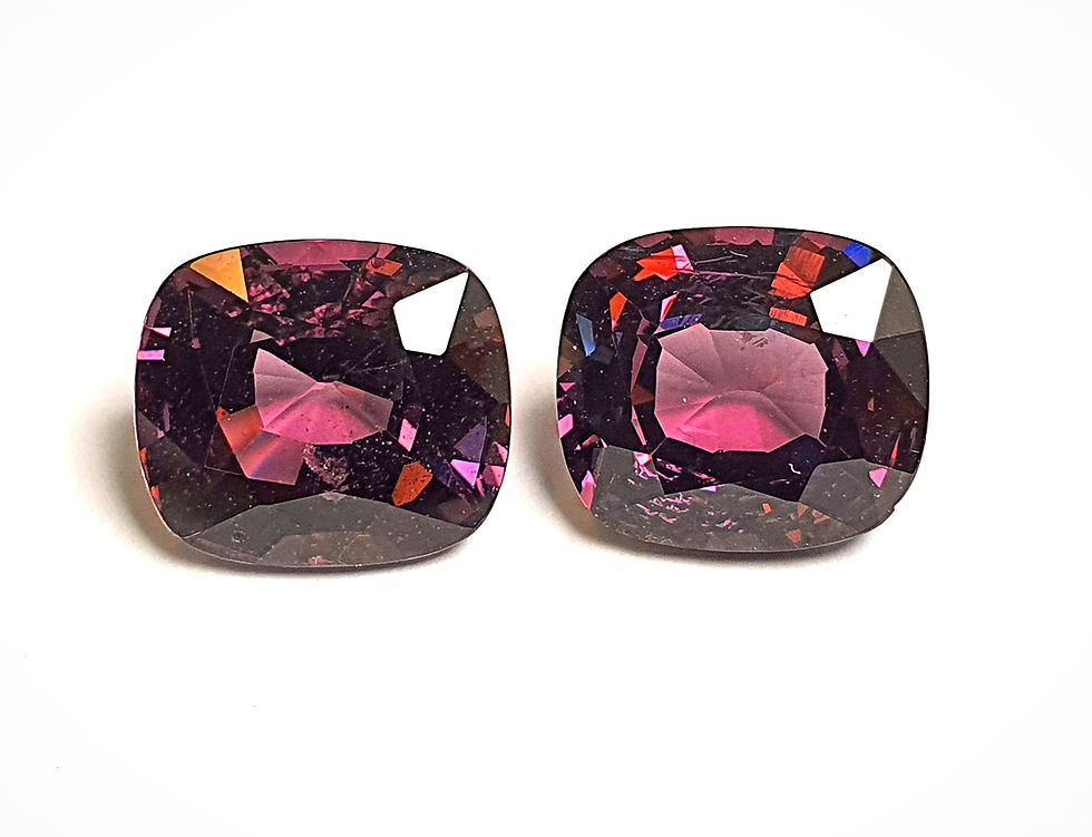 サムネイル： 9.71 Ct Natural burmese Spinel Pair cushion cut loose gemstone for high jewelry