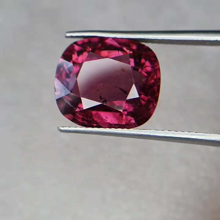 Thumbnail: 9.61 Carat Natural Rubellite Tourmaline Loose gemstone from Nigeria