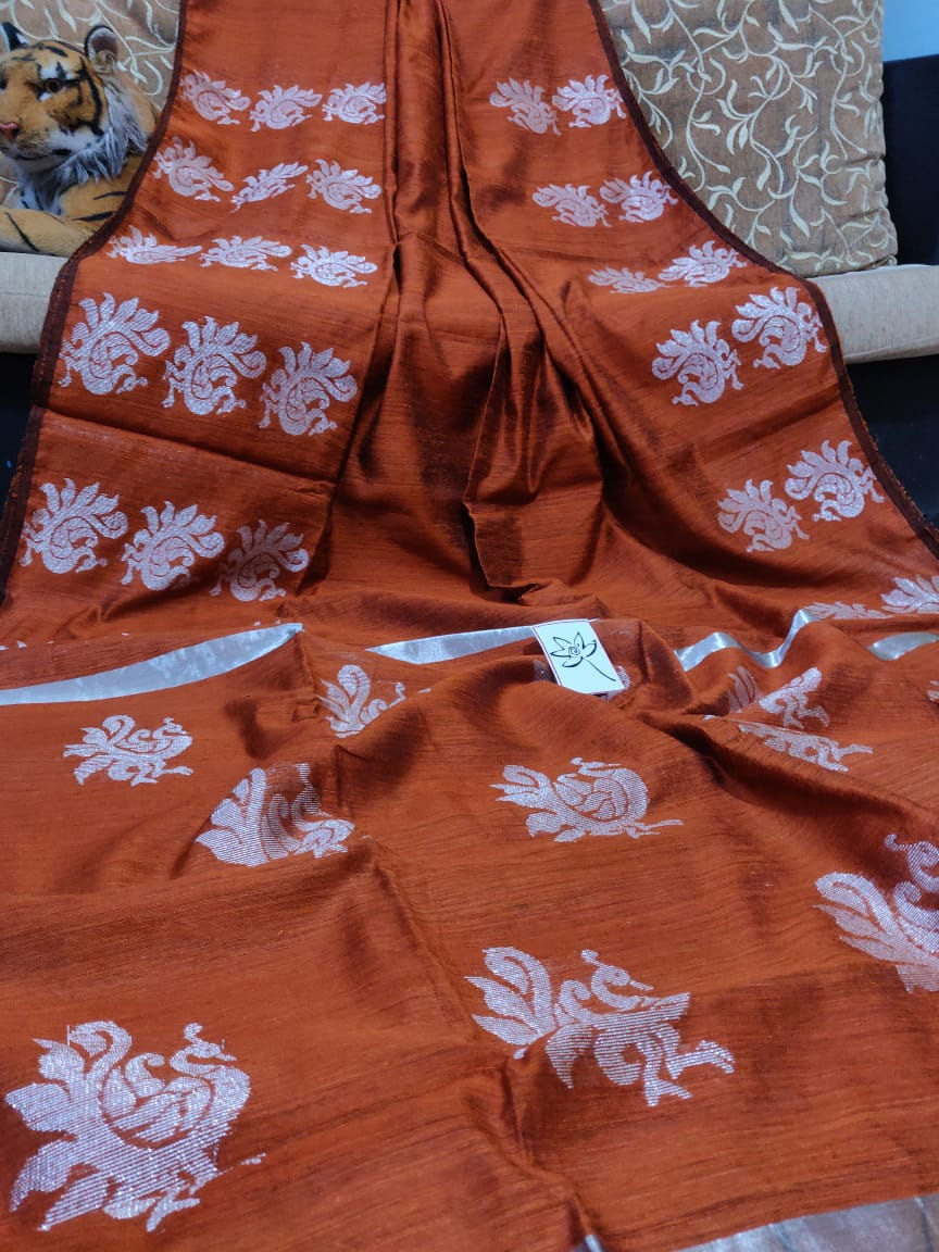 Thumbnail: Matka Mayur Saree