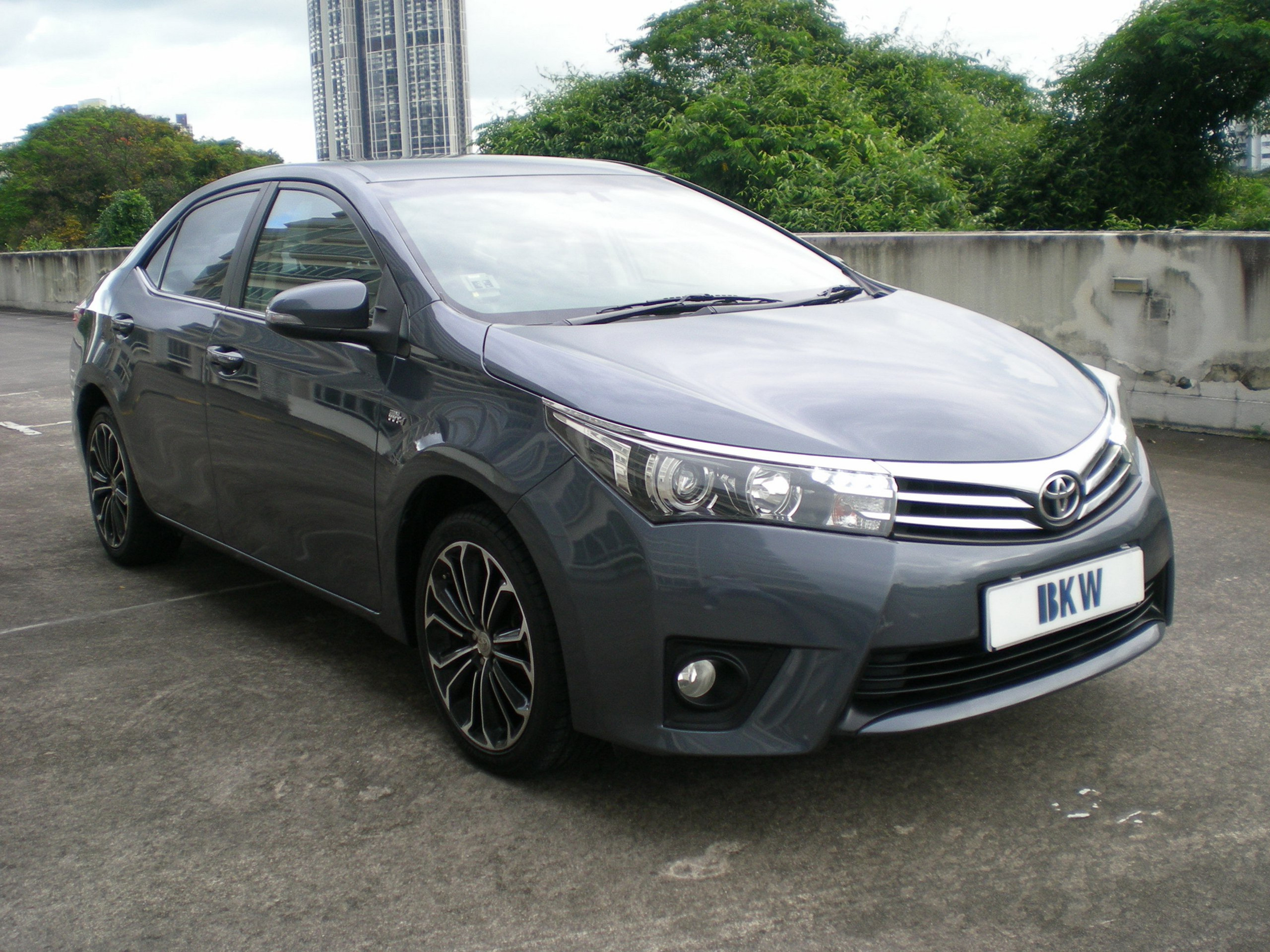 Toyota Corolla Altis 1.6A Elegance