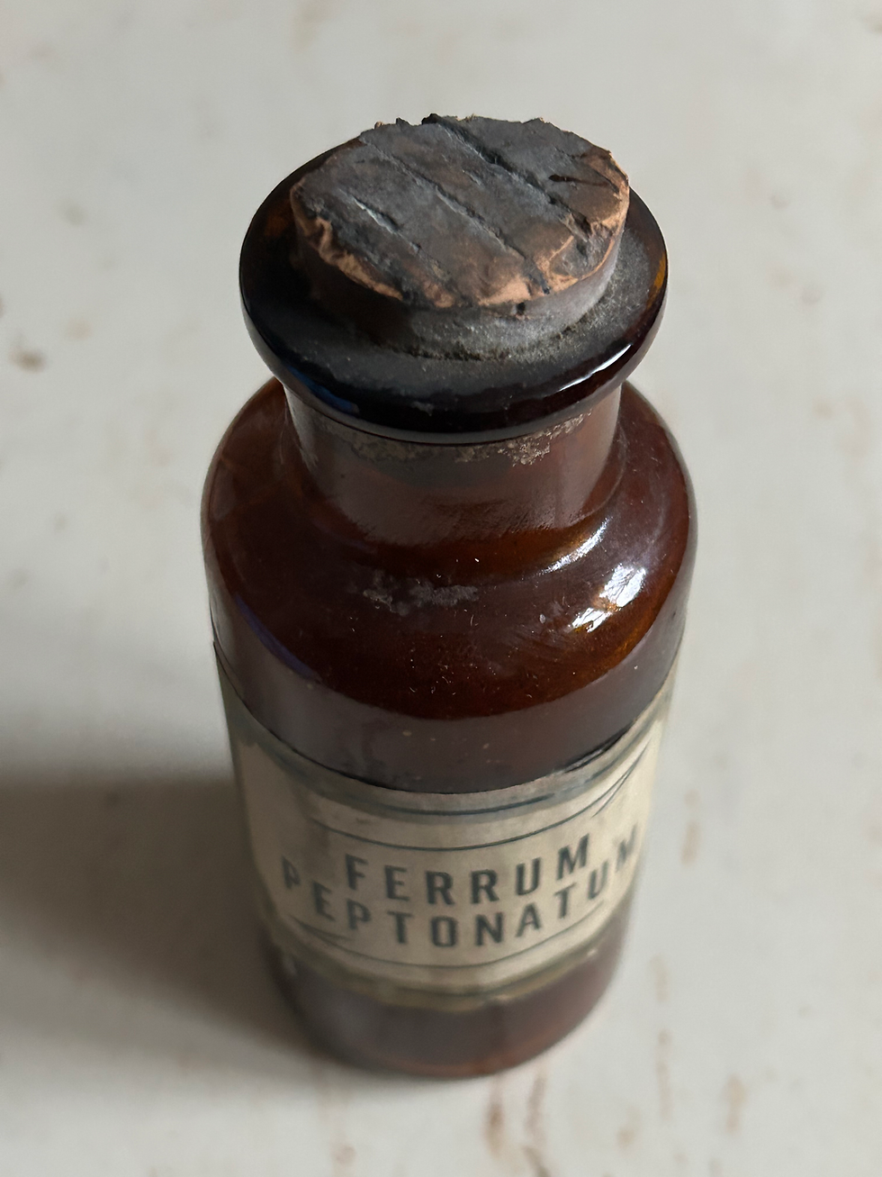 Thumbnail: Antique Pharmacy Bottle “Ferrum Peptonatum”