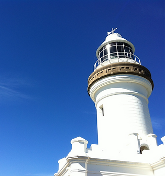 lighthouse-1711017_1920_edited.png
