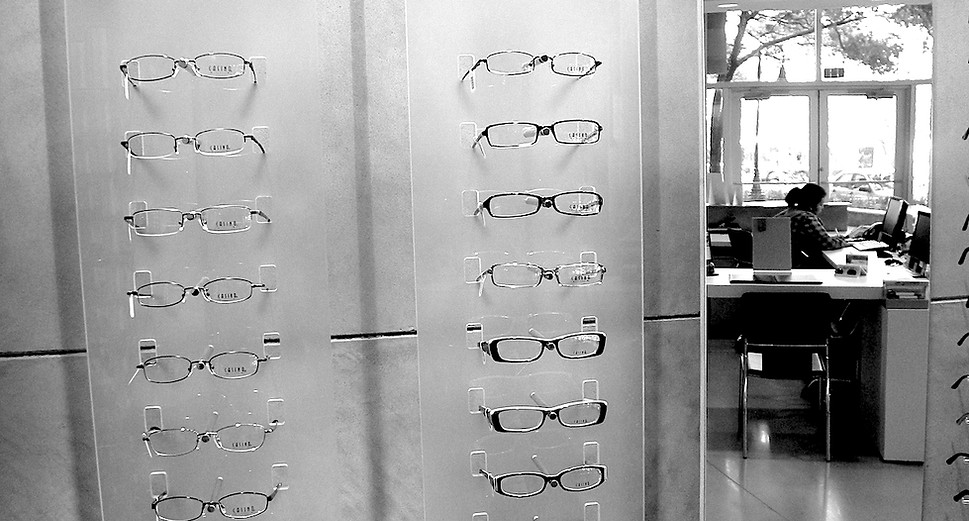 modeyes a_edited_edited.jpg