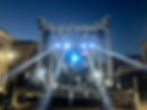 Palco con service audio luci video per feste di piazza