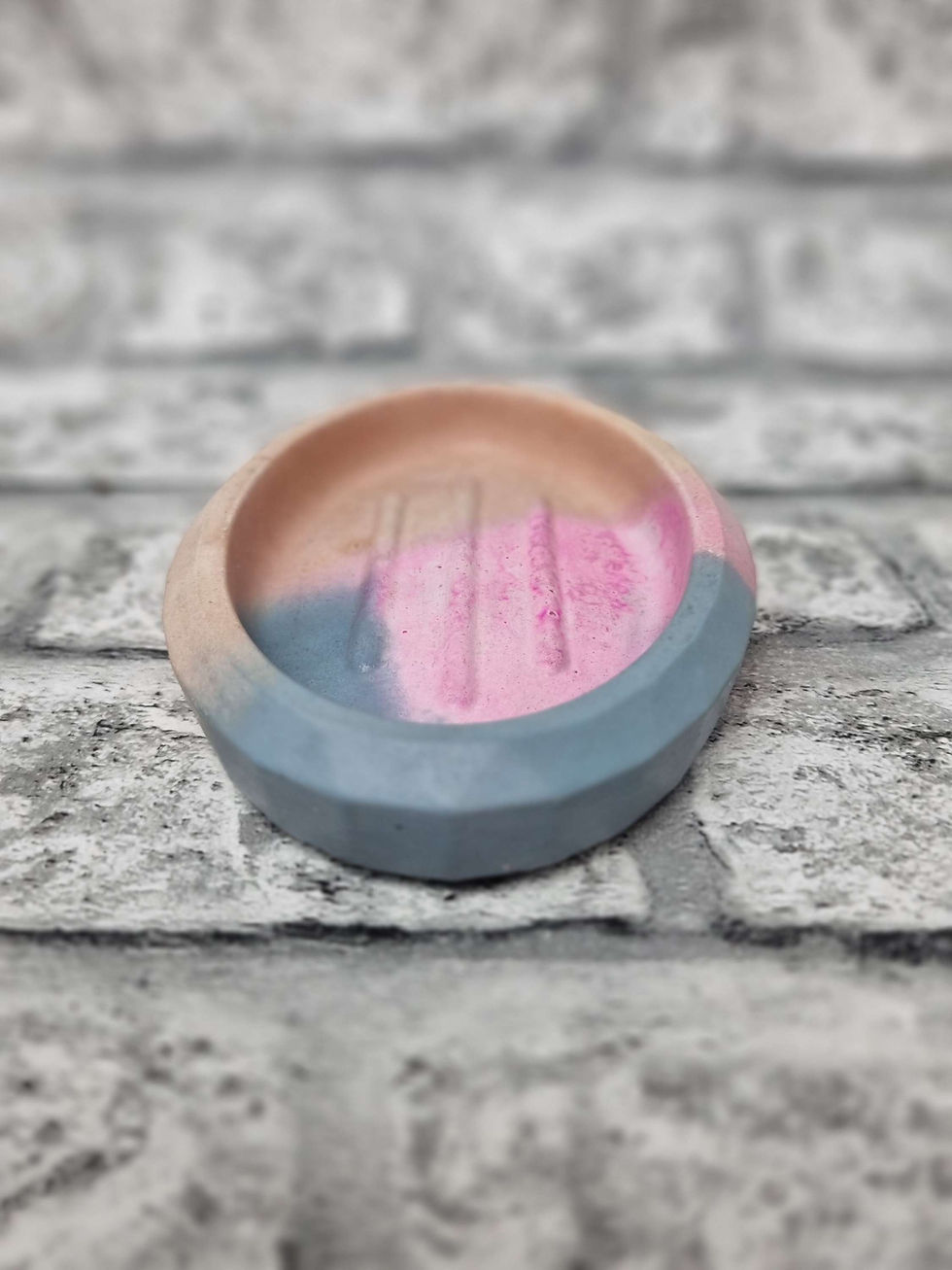 Thumbnail: Pink, Soft Gold & Navy Oval Soap Dish.