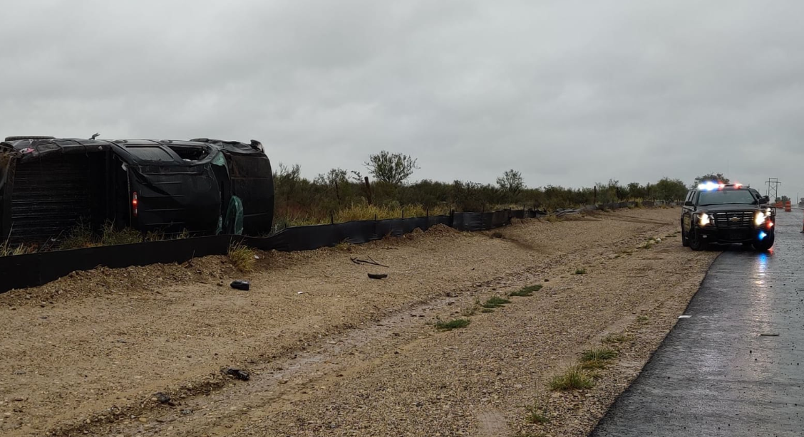 Volcaduras Dejan 2 Lesionados En Eagle Pass