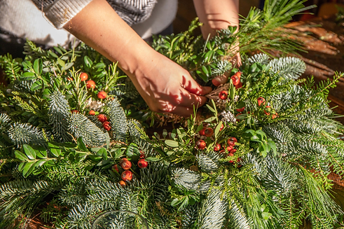 Festive Wreath Making.png