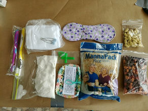 Sus Manos Team Getting Ready for Clinics