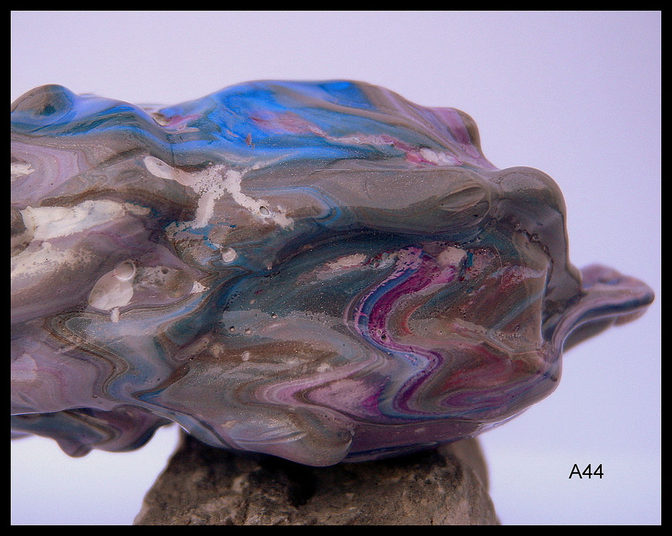 A44 - HippieStick Steak Knife