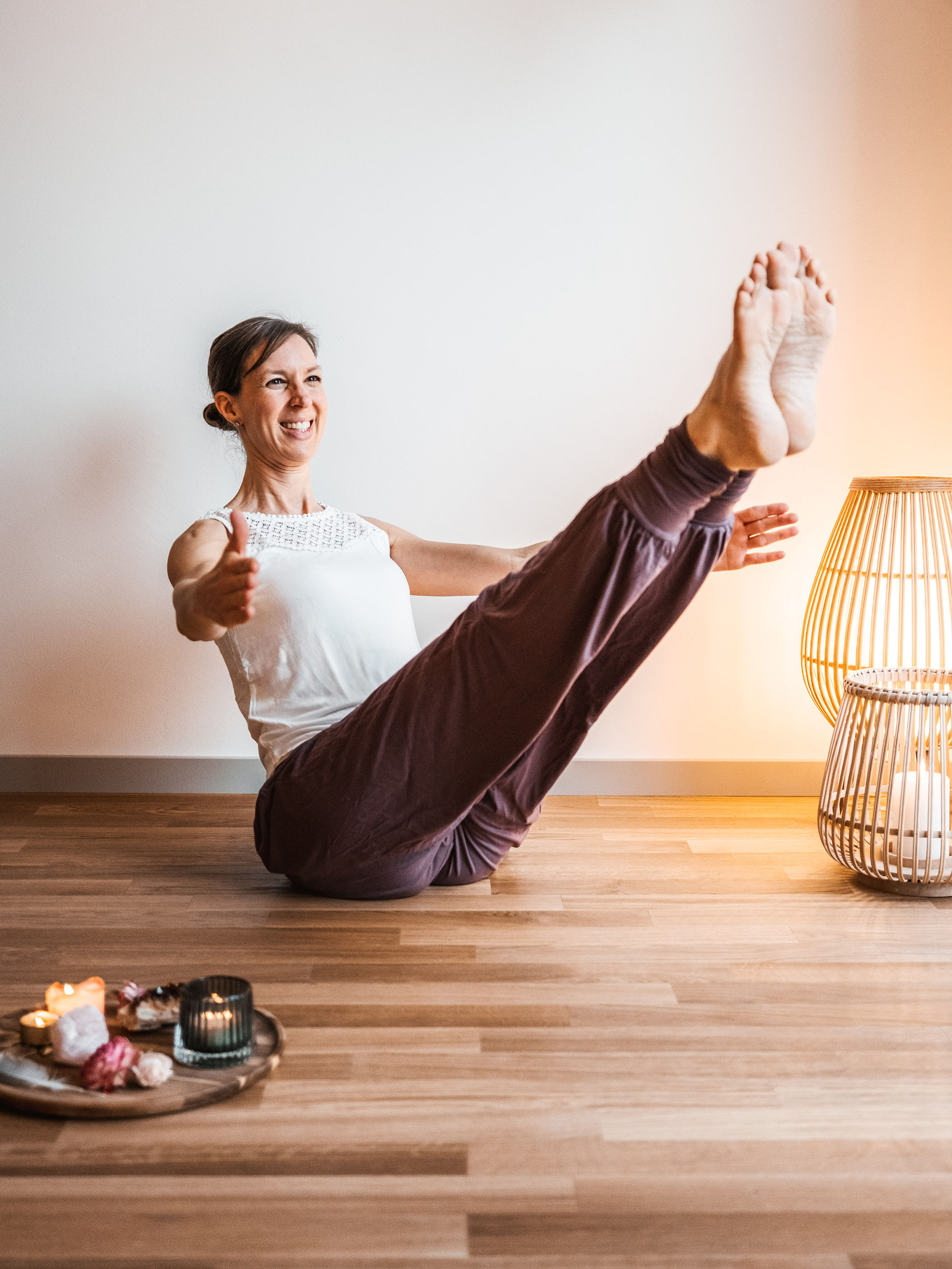 Happy Core Yoga | Santosha Mama