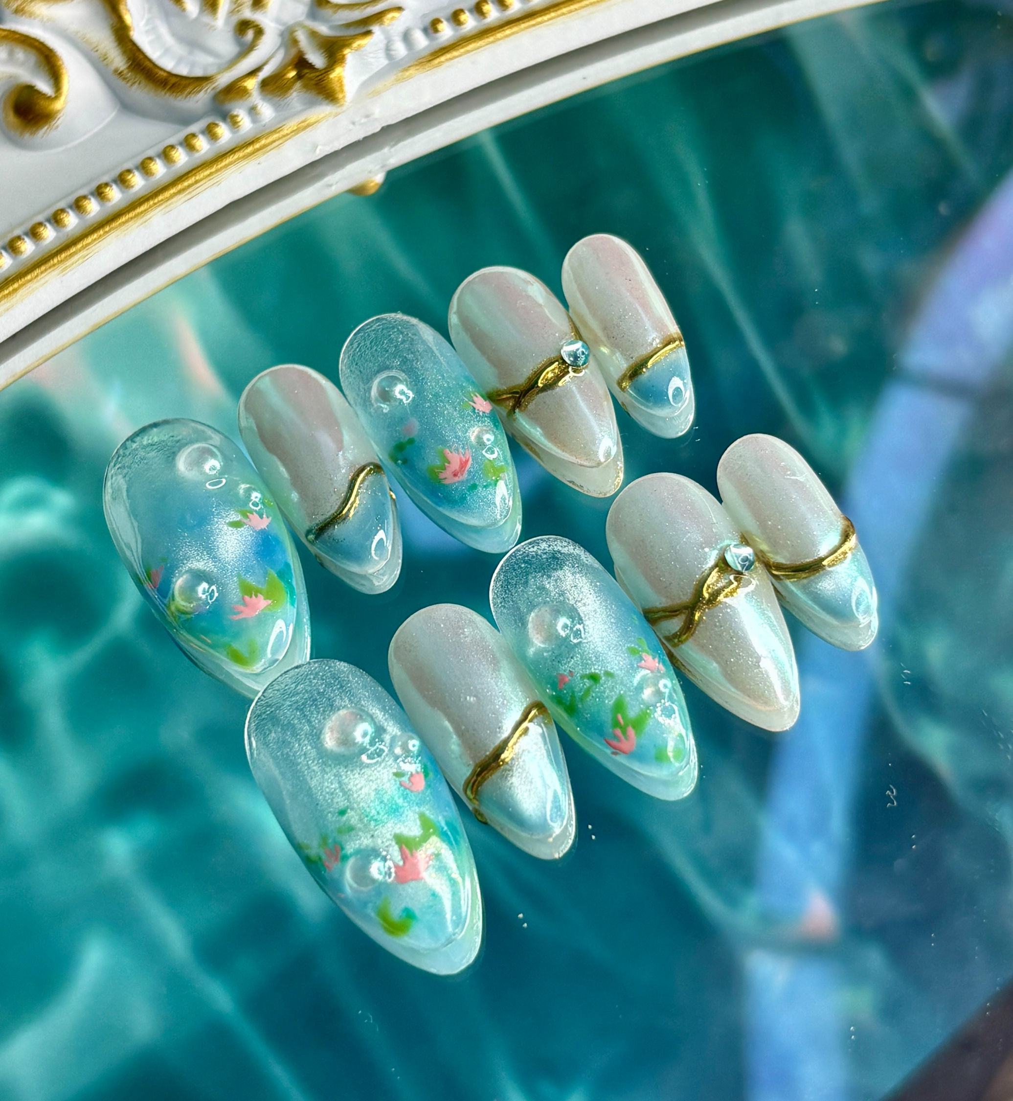 Lotus Pond Aquamarine Cat-eye Nail Set