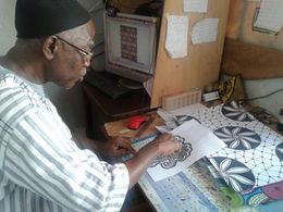 Exclusif! Mon dernier webdocumentaire avec Amadou Lamine Mbodji, dessinateur planchiste de motifs af