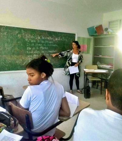 L'auteure Marilyn Montplaisir qui enseigne en République dominicaine