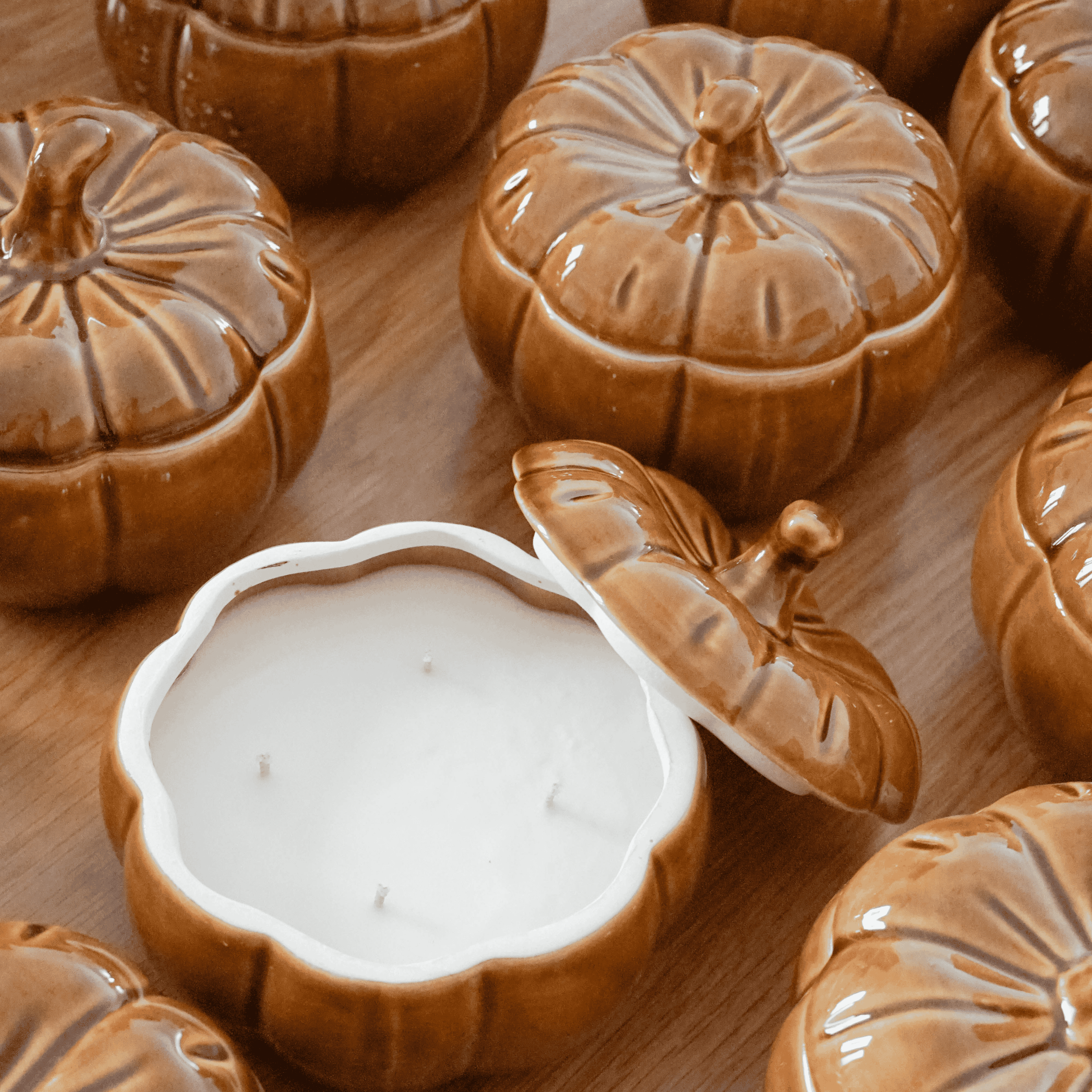 ceramic pumpkin scented candle with lid