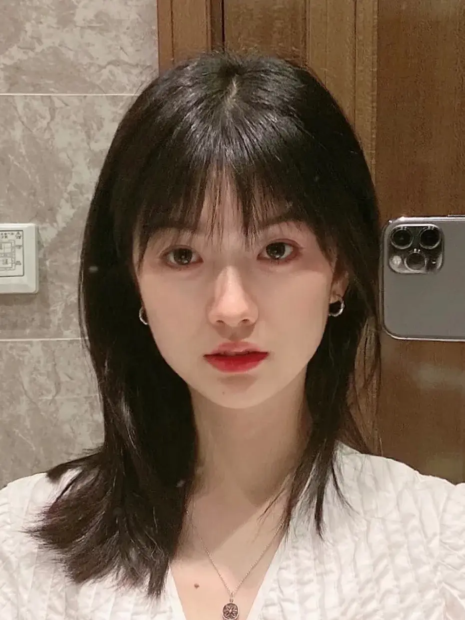 고촌 지역은 김포시 내에서도 교통이 편리하고 접근성이 뛰어난 곳으로, 다양한 안마 및 마사지 서비스를 제공하는 업체들이 밀집해 있습니다. 특히 고촌역 주변은 도보 5분 거리 내에 여러 마사지샵이 위치해 있어, 바쁜 일상 속에서도 쉽게 힐링을 경험할 수 있는 최적의 장소입니다. 이번 글에서는 고촌 안마와 관련된 다양한 정보를 제공하며, 고촌역 근처의 추천 마사지 업체와 서비스에 대해 자세히 알아보겠습니다.