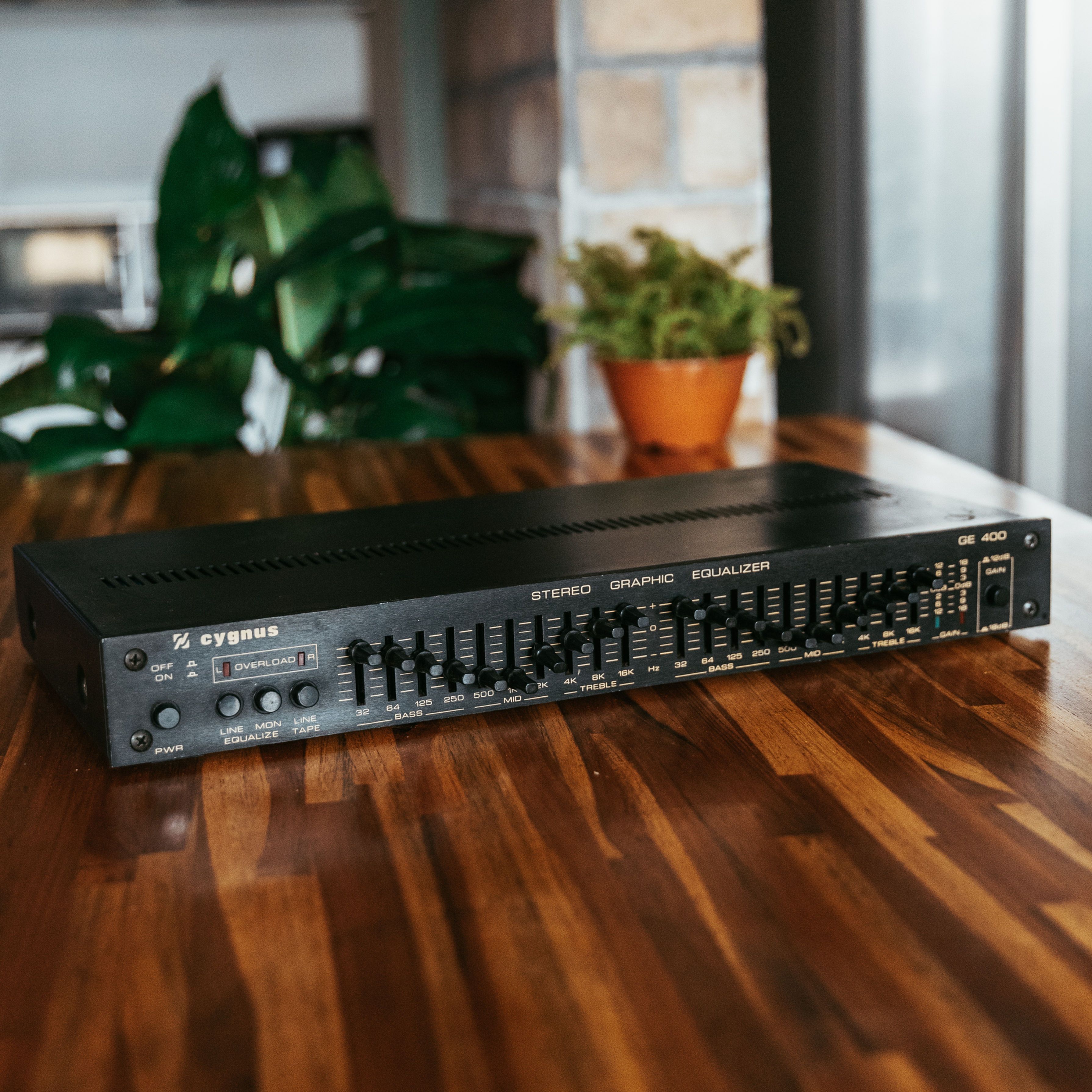 Equalizador Cygnus GE 400