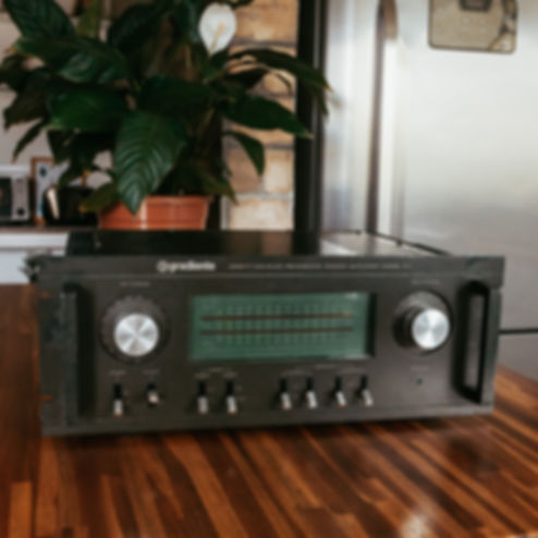 Amplificador Gradiente Model A-1