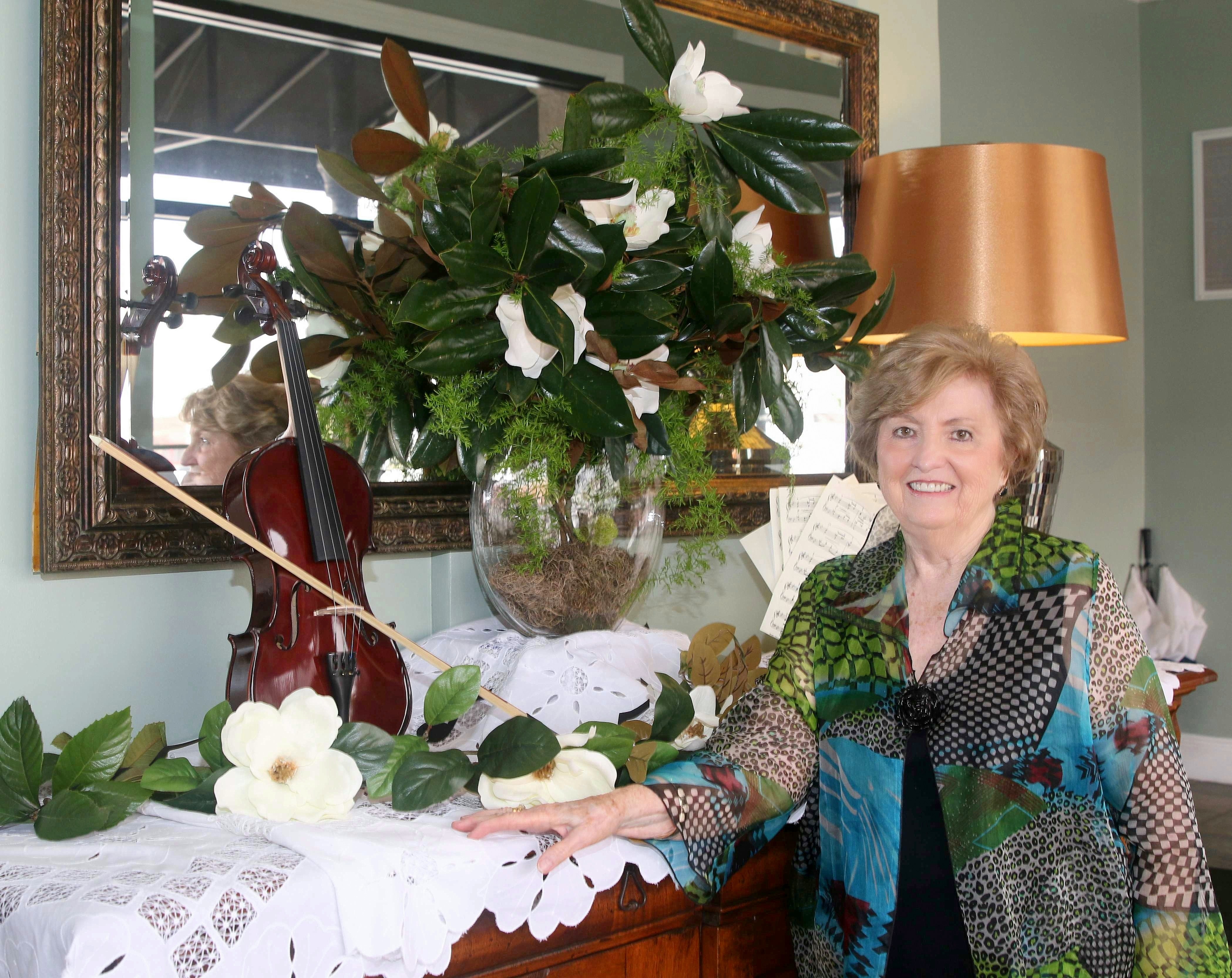 2017 Magnolias and White Linen
